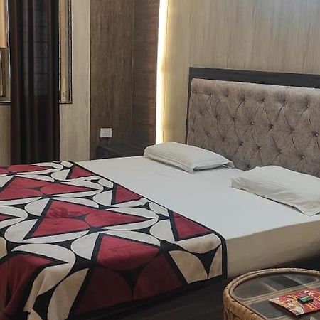 Hotel Shiv Ganga Rishīkesh Eksteriør bilde
